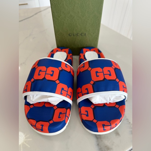 Gucci All Over Logo Slides